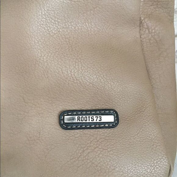 Roots Large Beige Brown Tote faux leather Shoulder Bag - Picture 4 of 14